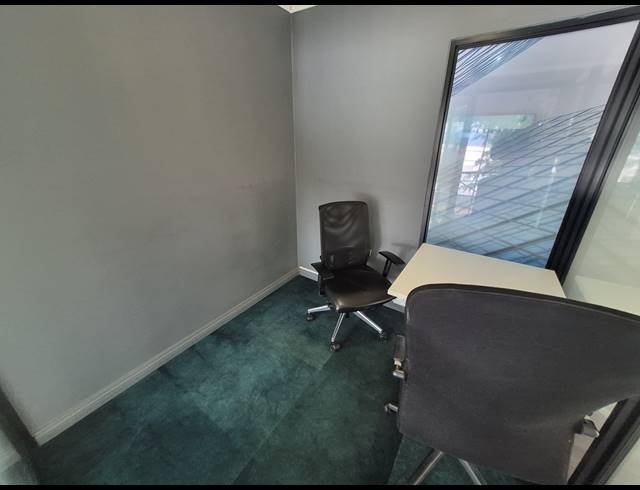 861M² OFFICE FOR SALE IN RIVONIA